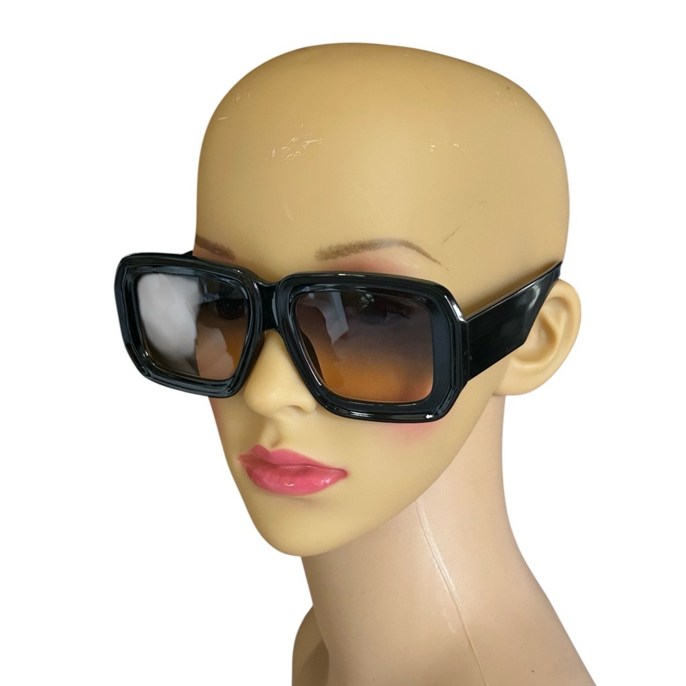 Classy Black Oversized Ombre Sunglasses shaded Dark to Light Lenses NWOT - Picture 8 of 15